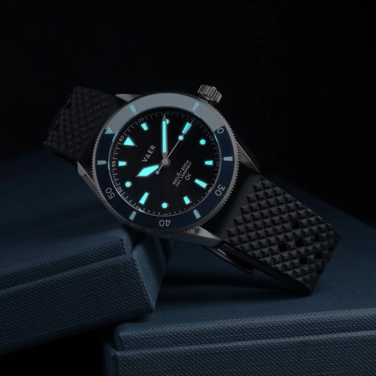 D4 Outerknown USA Solar Diver - Marine - Image 8