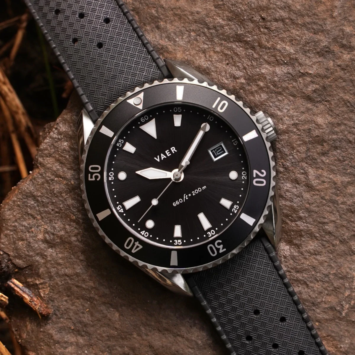 DS4 Meridian Black - Solar 42mm - Image 11