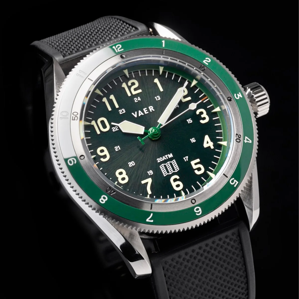 DS4 Topo Designs x W&W Solar Hiker - Green - Image 2