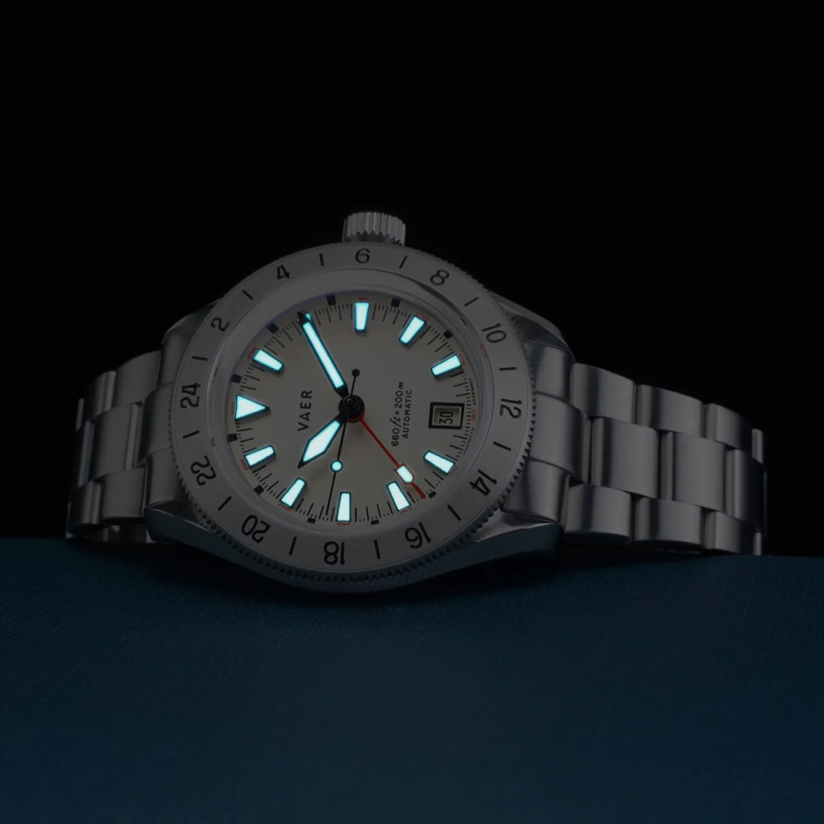 G5 Pacific Polar GMT - 39mm USA - Image 10