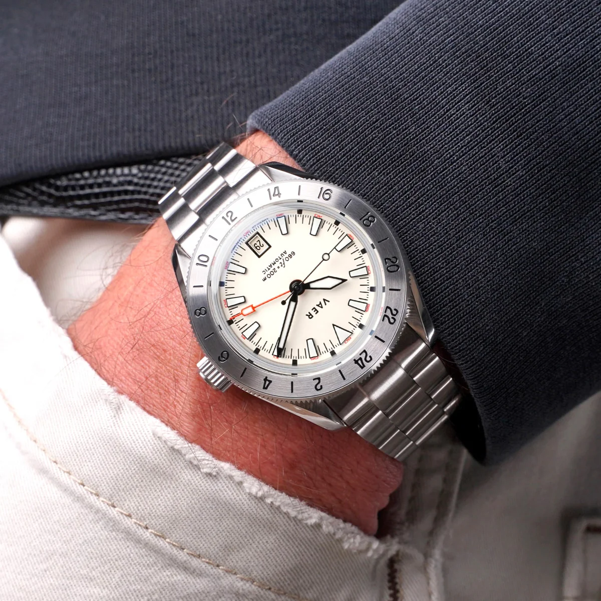 G5 Pacific Polar GMT - 39mm USA - Image 9